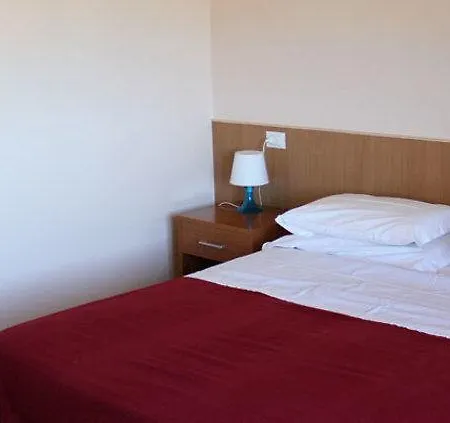 106 Hotel
