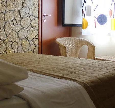 Hotel 106 Sellia Marina