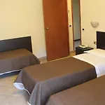 106号酒店 3*