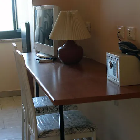 106 셀리아 마리나