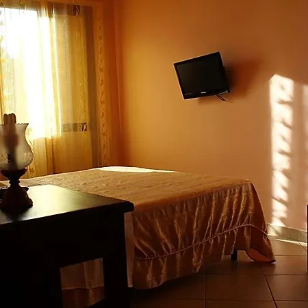 فندق 106 سيليا مارينا