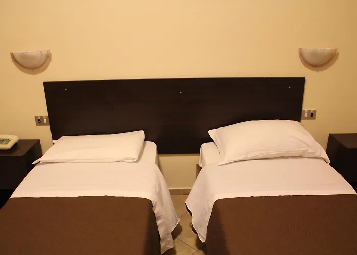 מלון 106 סליה מרינה